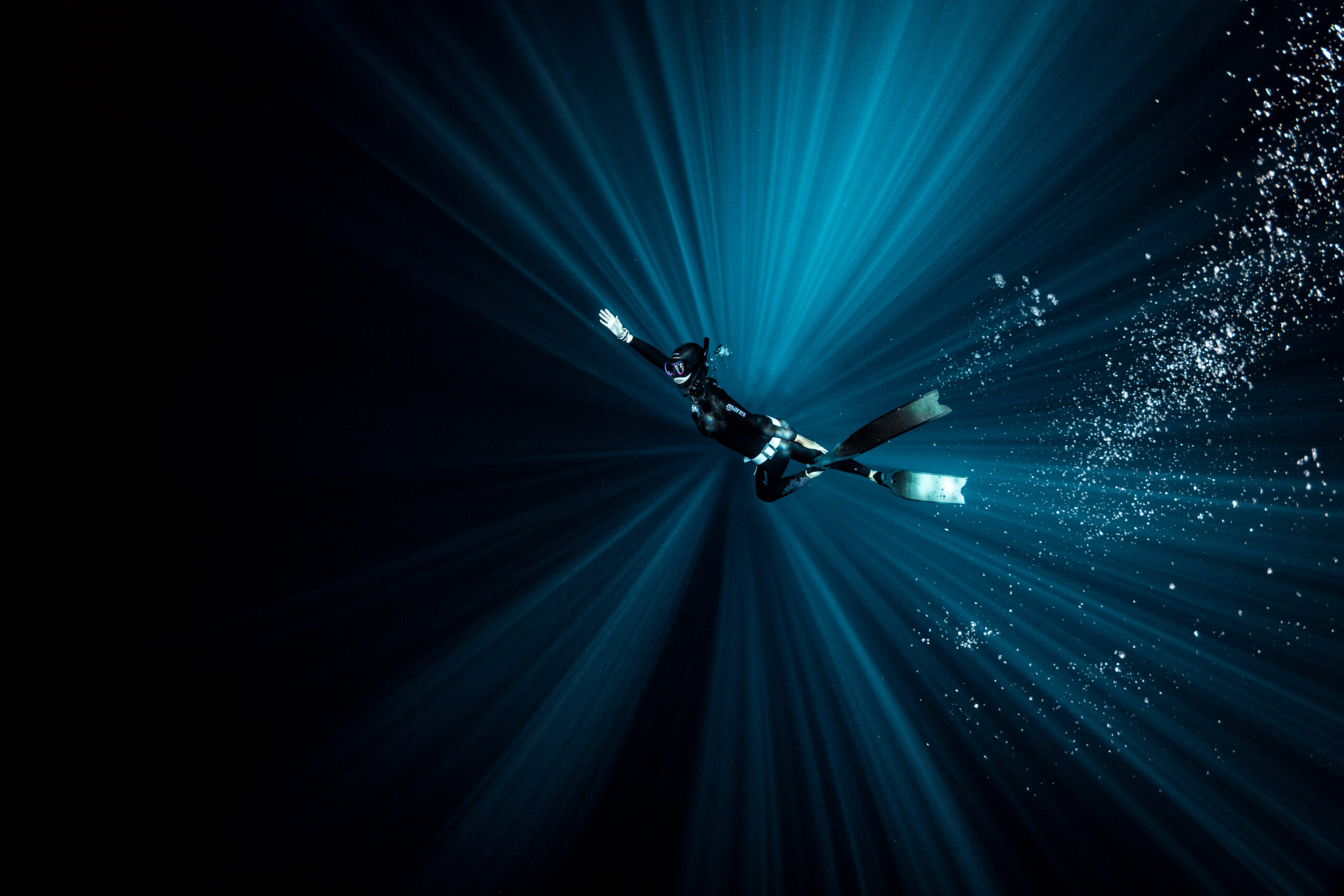 Dive Image (5)